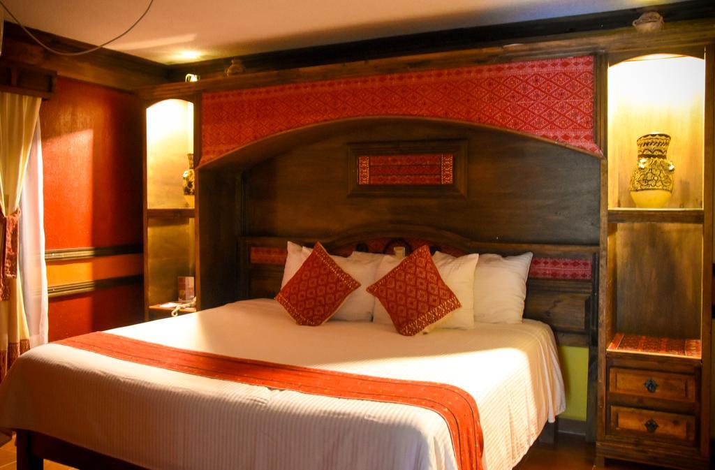 Nuestras Raices Hotel - Museo - Restaurante San Cristóbal de Las Casas Eksteriør billede