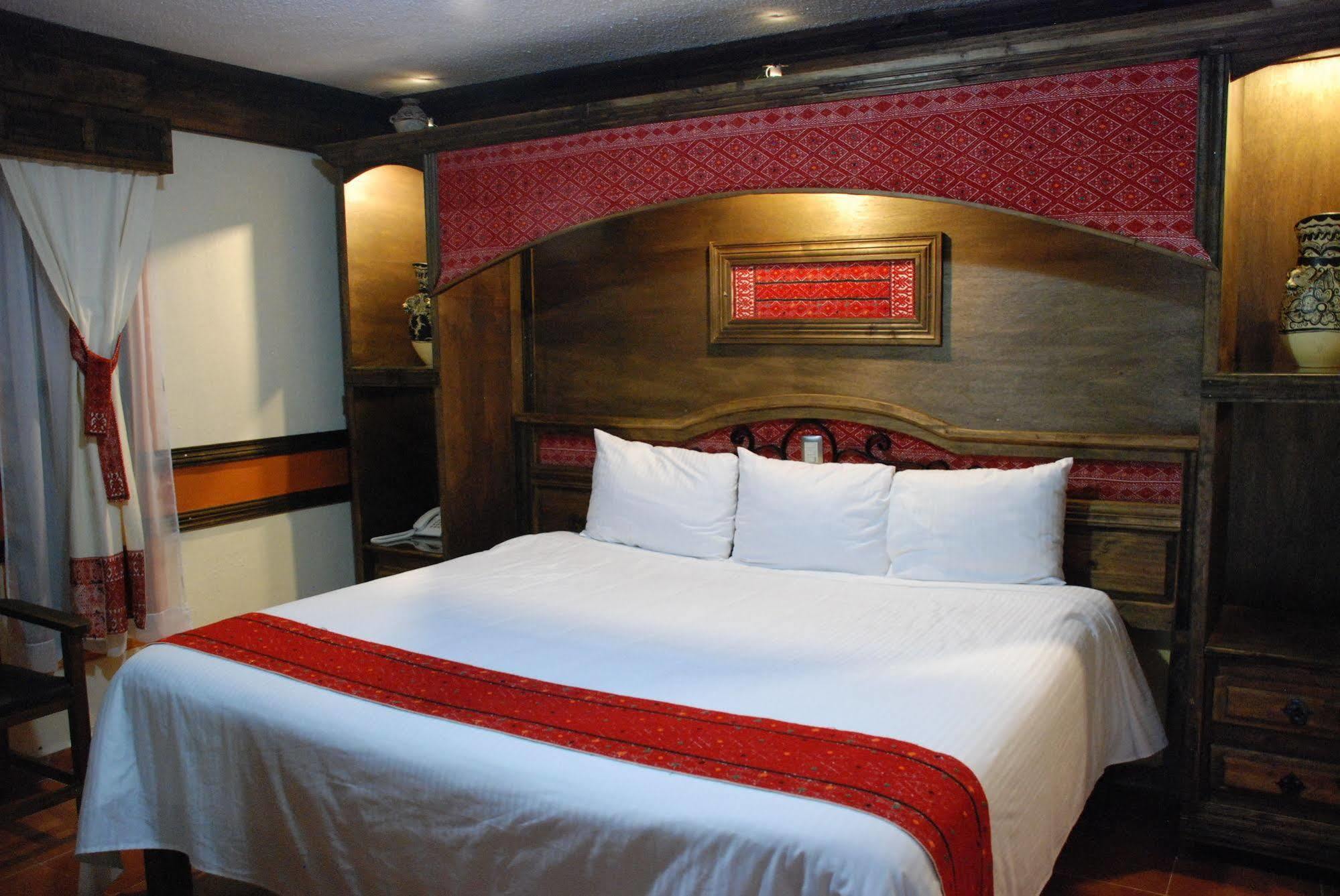 Nuestras Raices Hotel - Museo - Restaurante San Cristóbal de Las Casas Eksteriør billede